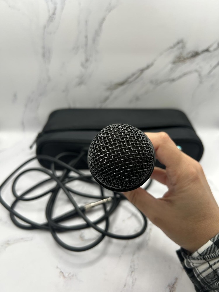 Sony Wired Microphone with 10ft Cable Dynamic Mic w/ Case Great Condition