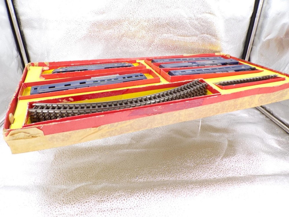 Boxed c1962 Triang RS34 Transcontinental Train Set OO gauge W4