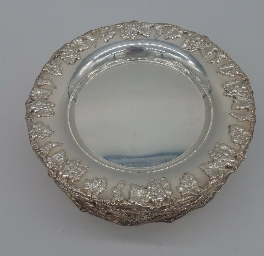 SET OF 12 SILVER GRAPE PATTERN SIDE PLATES HALLMARKED