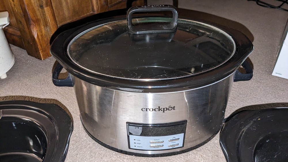 Crockpot 6 Quart ,3 Quart & 2.5 quart Split CPSCVC60CC3-S 3 Sizes In One Crock