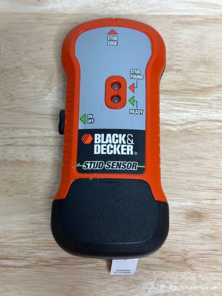 Black And Decker Stud Sensor SF100 Tested Works Great