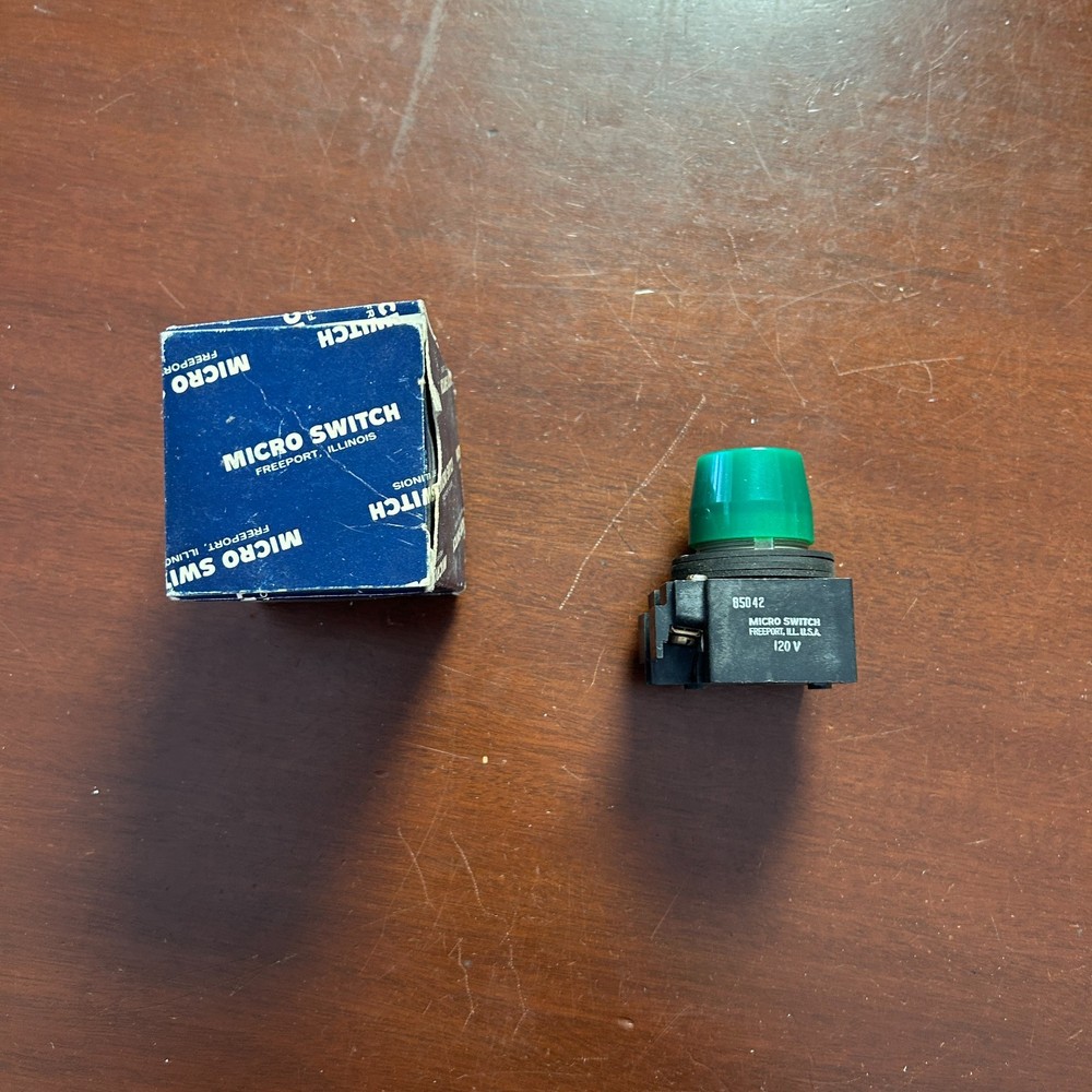 Honeywell Microswitch Micro Switch PTL2311 Pilot Light Indicator 120V Green NOS