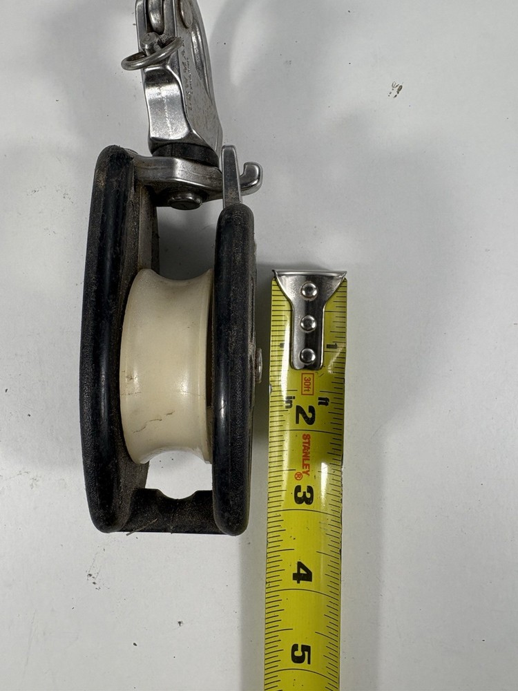 Lewmar Snatch Block (England)
