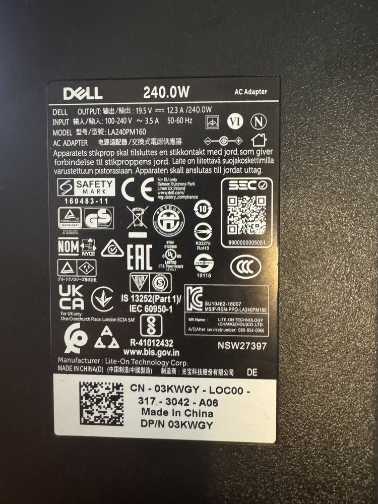 Dell Performance Dock WD19DC Docking Station with 240W Power Adapter