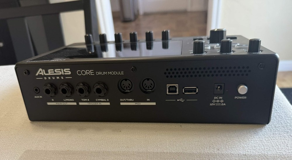 Alesis Strata Core Module with cables and mounting hardware