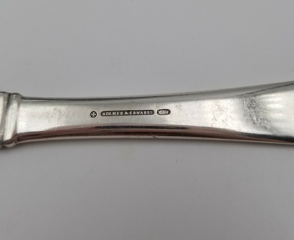 Flat Handle Junior / Breakfast Knife ~ Lily by Holmes & Edwards Silverplate 7.5"