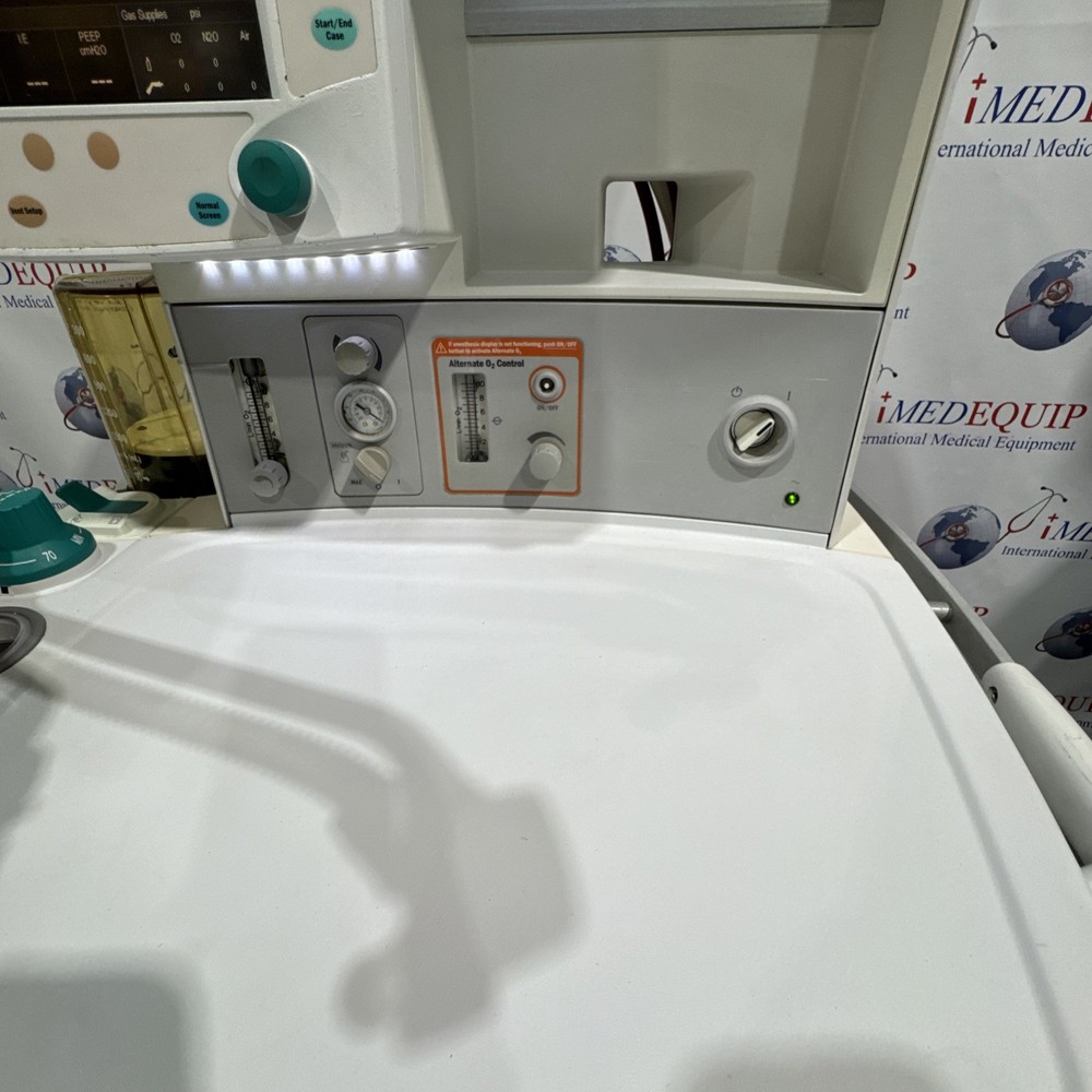 Datex Ohmeda S/5 Avance Anesthesia Machine