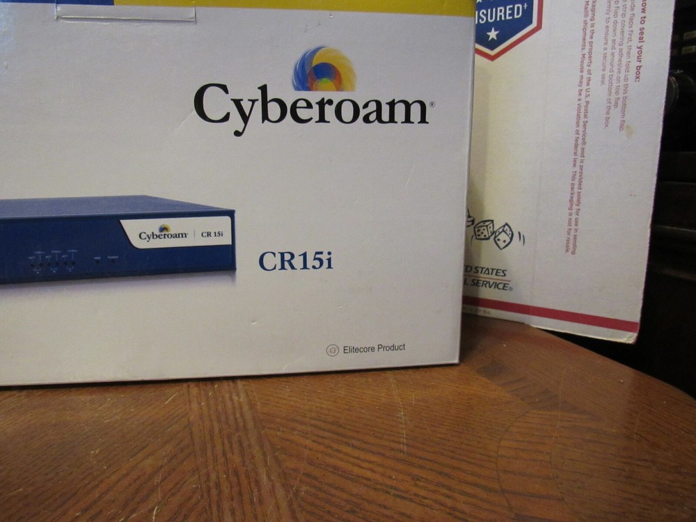 Cyberoam CR15i UTM Appliance