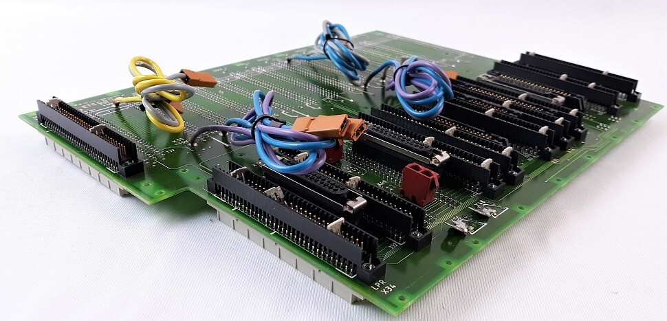 Philips 4022-192-51654 Backplane