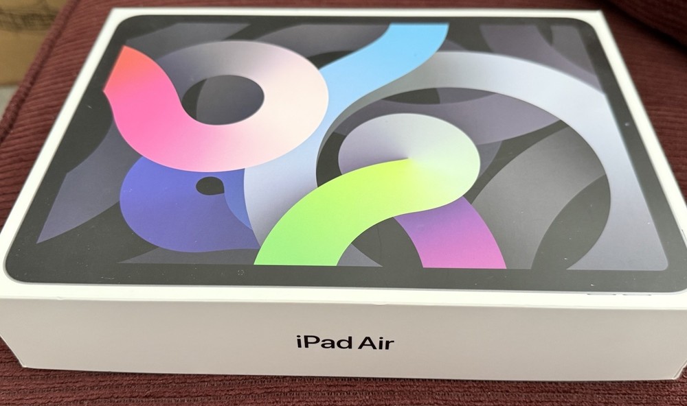 Apple iPad Air A2316 (4th Generation) WI-FI 64GB EMPTY BOX with Inserts