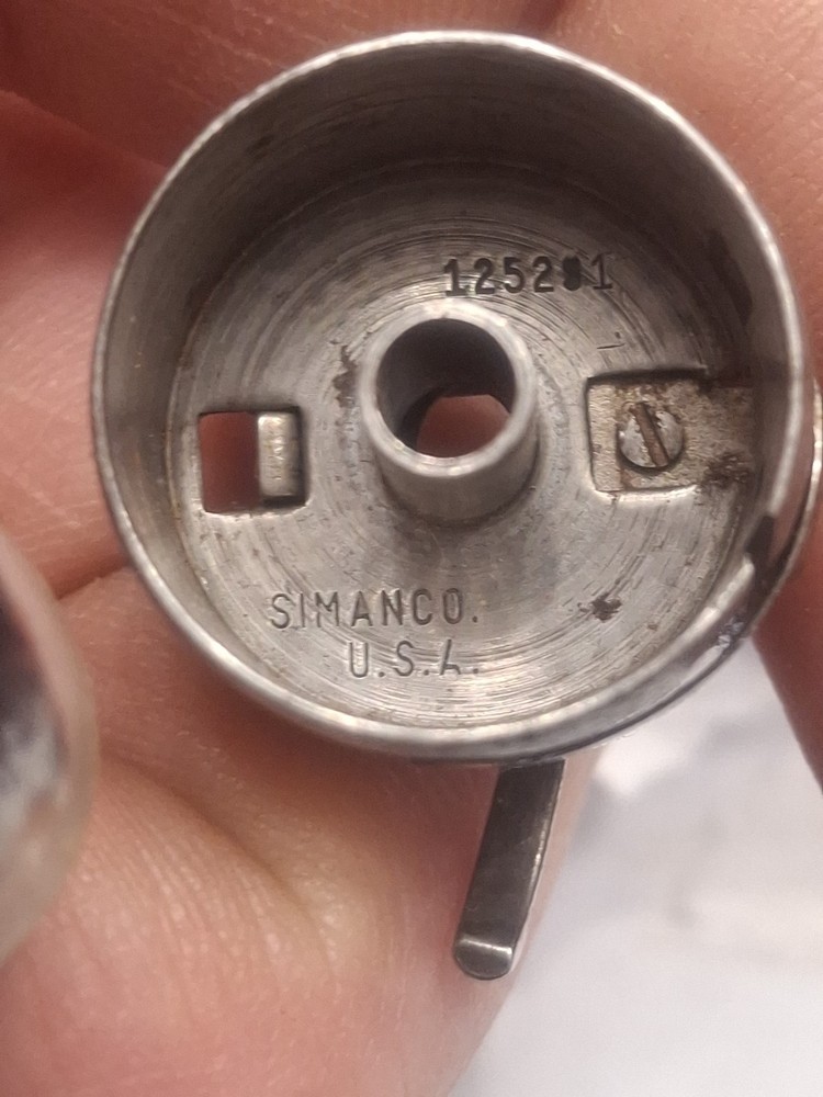 Singer Simanco 125291 Bobbin Case + Bobbin Lot
