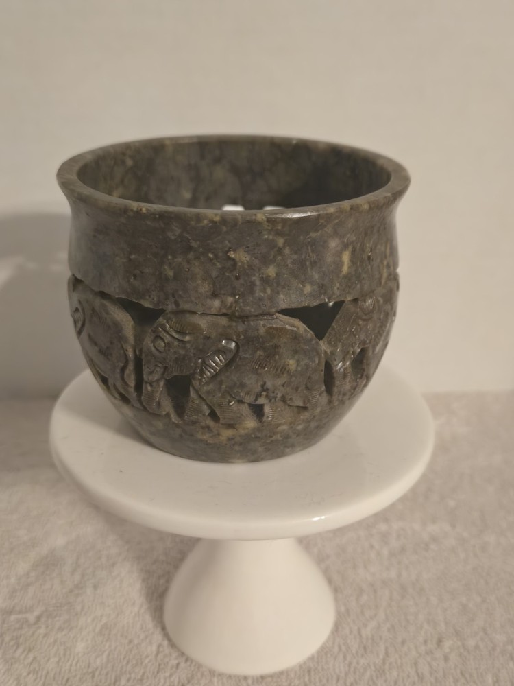 Stone Tealight Candle Holder Elephant Theme