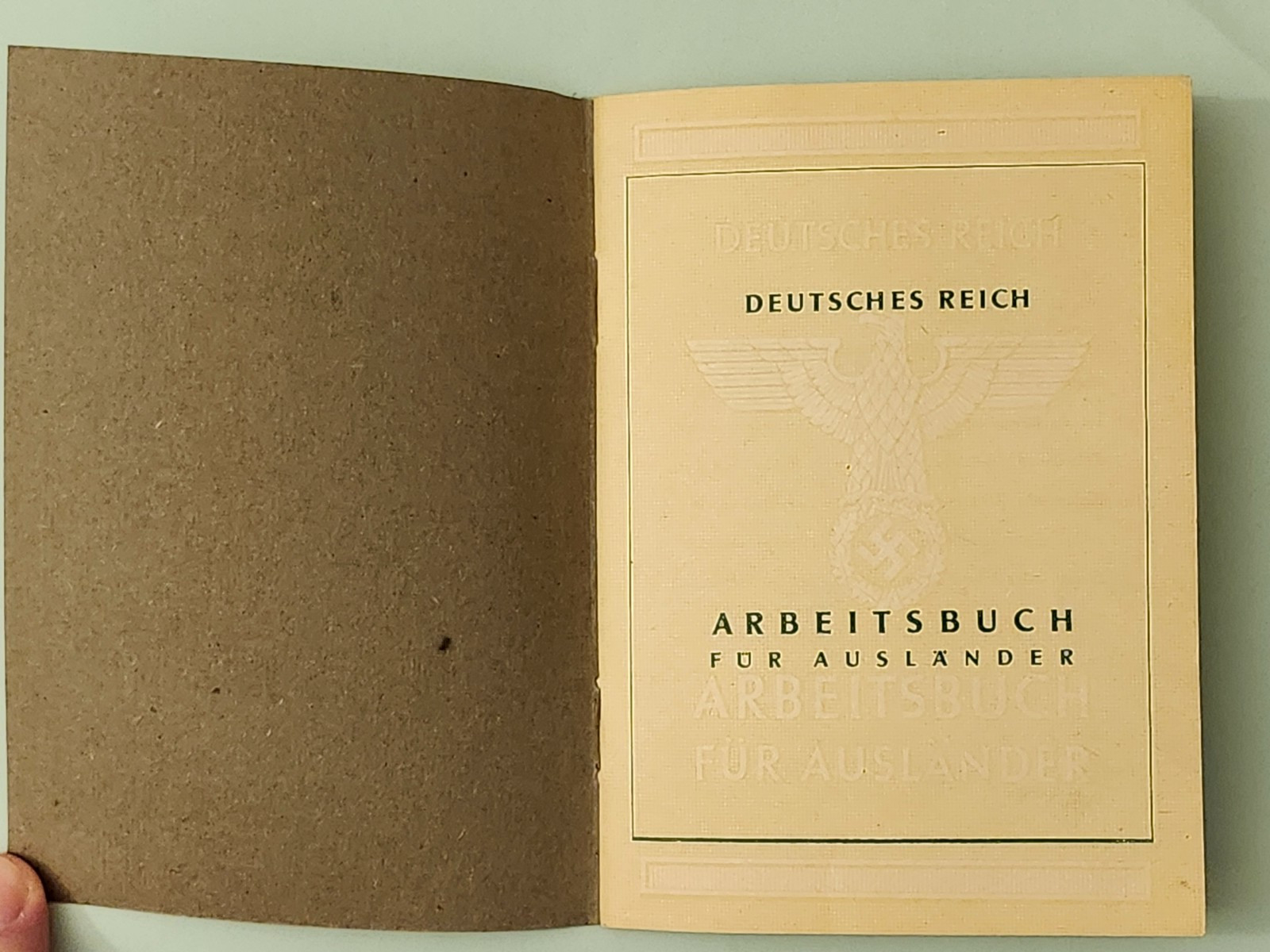 WW2 Germany. German WORKBOOK FOR FOREIGNERS 1943