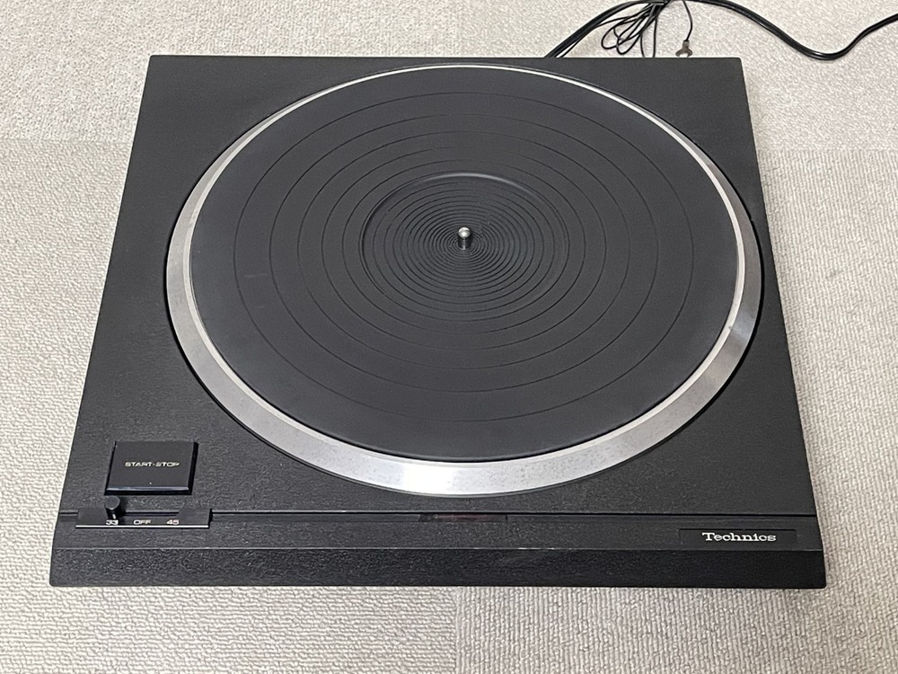 Technics SP-20 with Rubber Mat, User's Manual and Conveyor Screw Tested Working