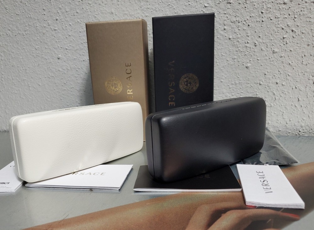 VERSACE Black & White Leather Hard CLAMSHELL MEDIUM Eyeglasses CASES: NEW