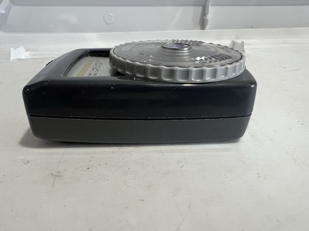 GOSSEN LUNA PRO LIGHT EXPOSURE METERs Untested (3D2)