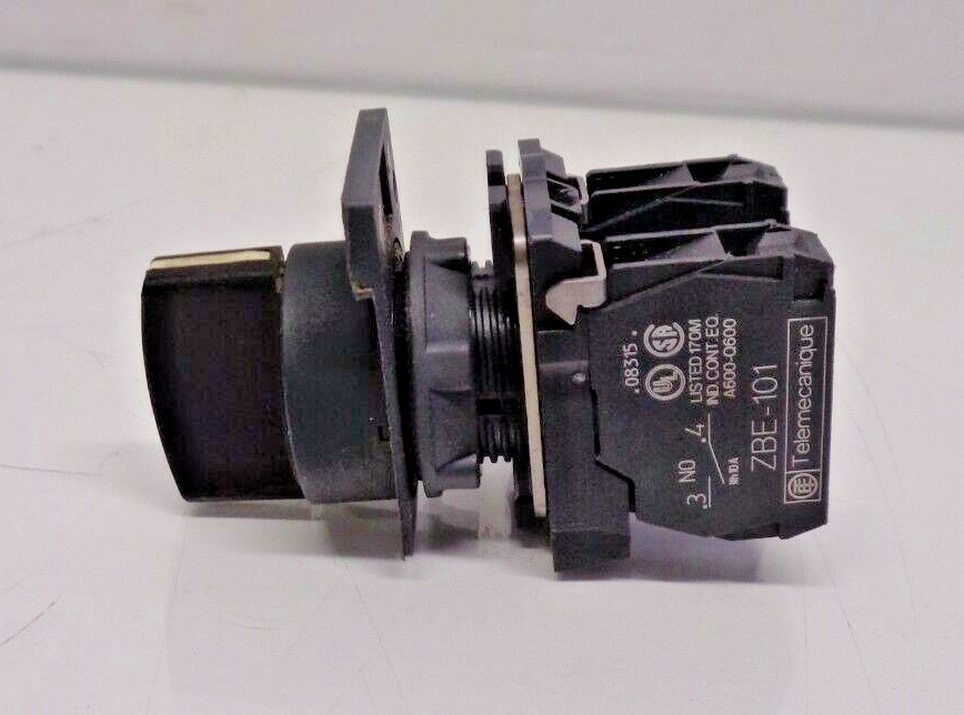 TELEMECANIQUE ZBE-101 3 POSTION SELECTOR SWITCH