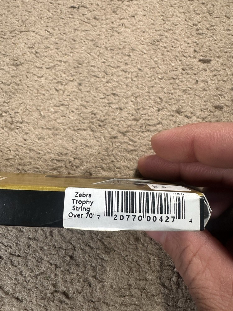 Zebra Trophy Bowstring 87 1/4" ELM 720770004274