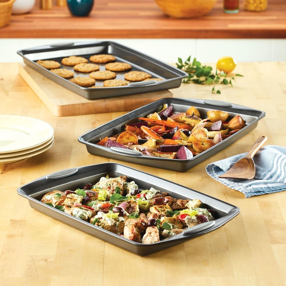 Nonstick Bakeware Set W/ Grips Nonstick Cookie Sheets / Baking Sheets 3 Piece