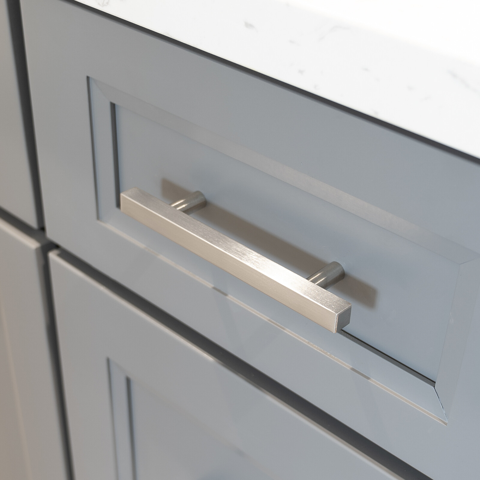 Brushed Nickel Modern Kitchen Cabinet Handles Drawers Pulls Knob Stainless Steel