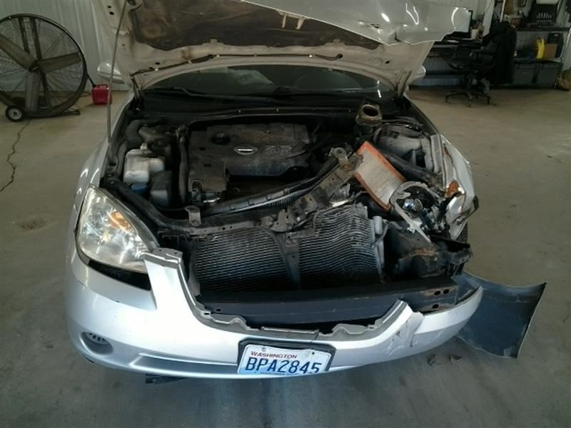 ALTIMA 2004 High Mounted Stop Light 104551475