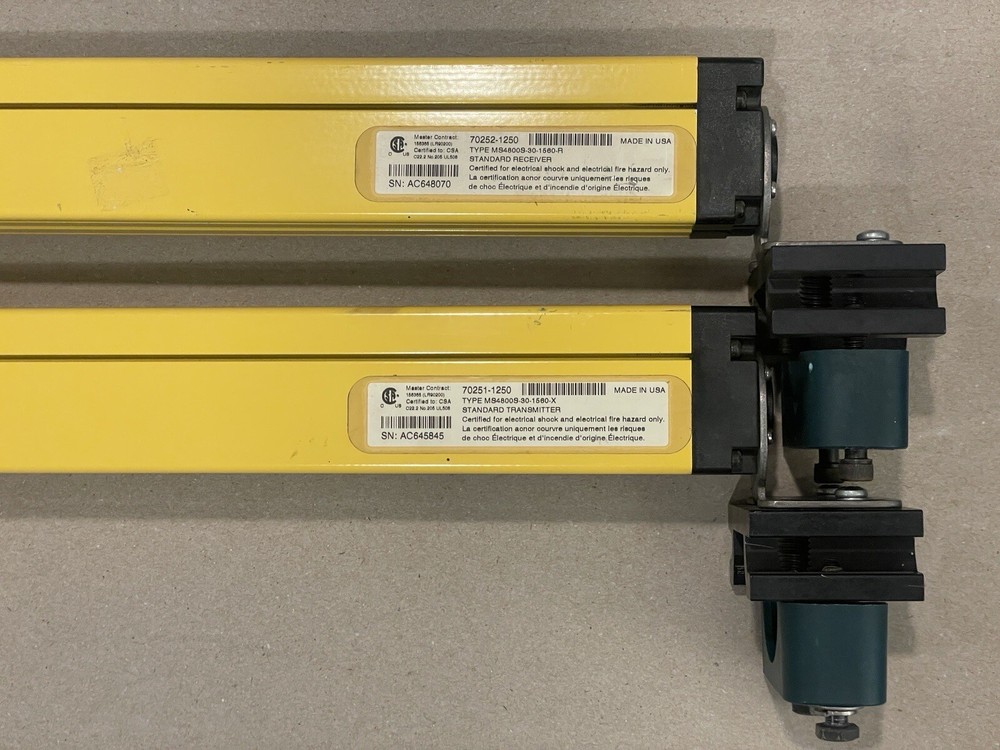 Omron MS4800 MINISAFE Light Curtain Receiver And Transmitter Set