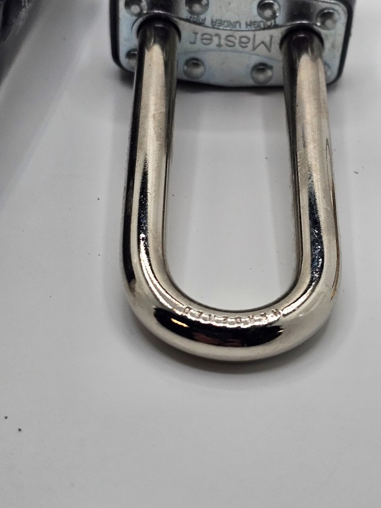 MASTER LOCK 3JZH8 Keyed Padlock, 3/4 in Rectangle Silver