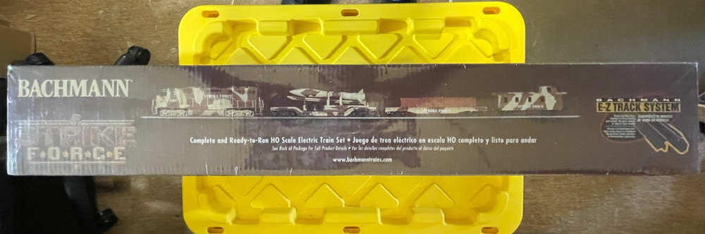 BACHMANN HO #00752 - Strike Force - Military Train Set