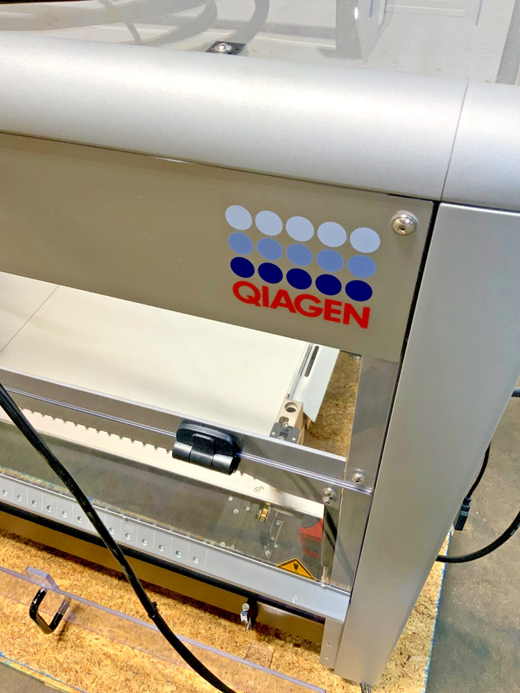 Hamilton Qiagen HS Star 806370 Automated Liquid Handler Sampling Microlab IVD