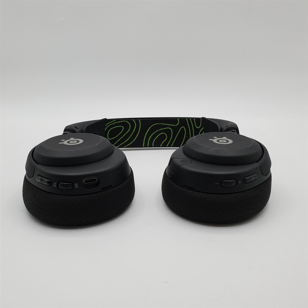 SteelSeries Arctis Nova 5X Wireless Multi-System Gaming Headset, Black