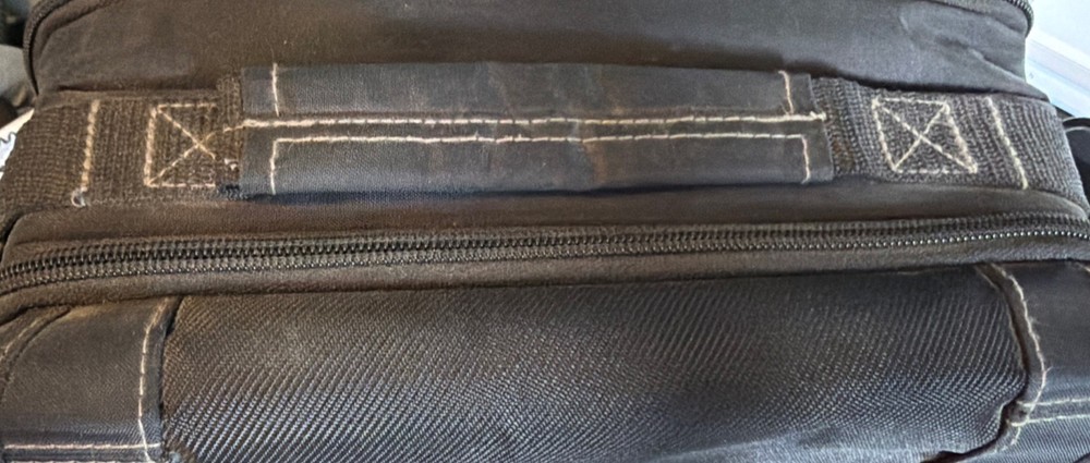 Case Logic Portable Dual-Screen DVD Player Case Black