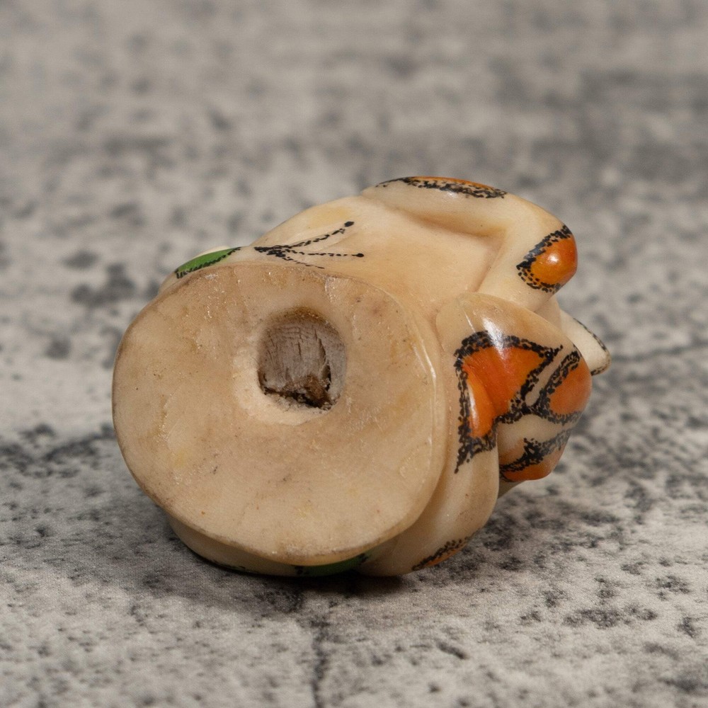 Double Poison Dart Frog Tagua Carving