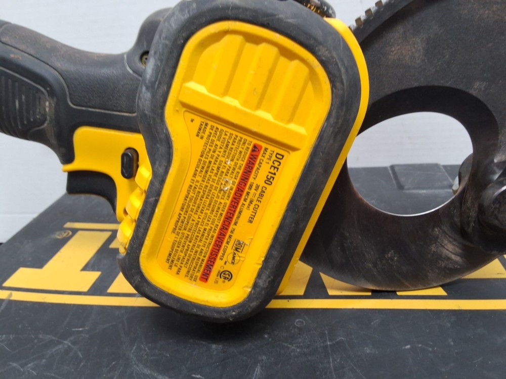 DEWALT DCE150 20V MAX Cordless Cable Cutting Tool [TOOL-ONLY]