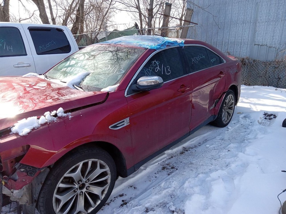 Camera/Projector Camera Decklid Mounted Fits 13-19 TAURUS 925401