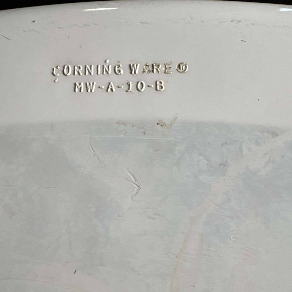 CorningWare casserole dish Bottom Only 10”