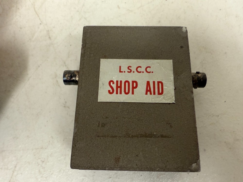 CECO Model 3021 RF Amplifier 20c–50mc 12dB Gain – Vintage Component