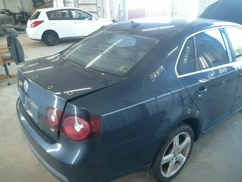 JETTA 2008 High Mounted Stop Light 104934343