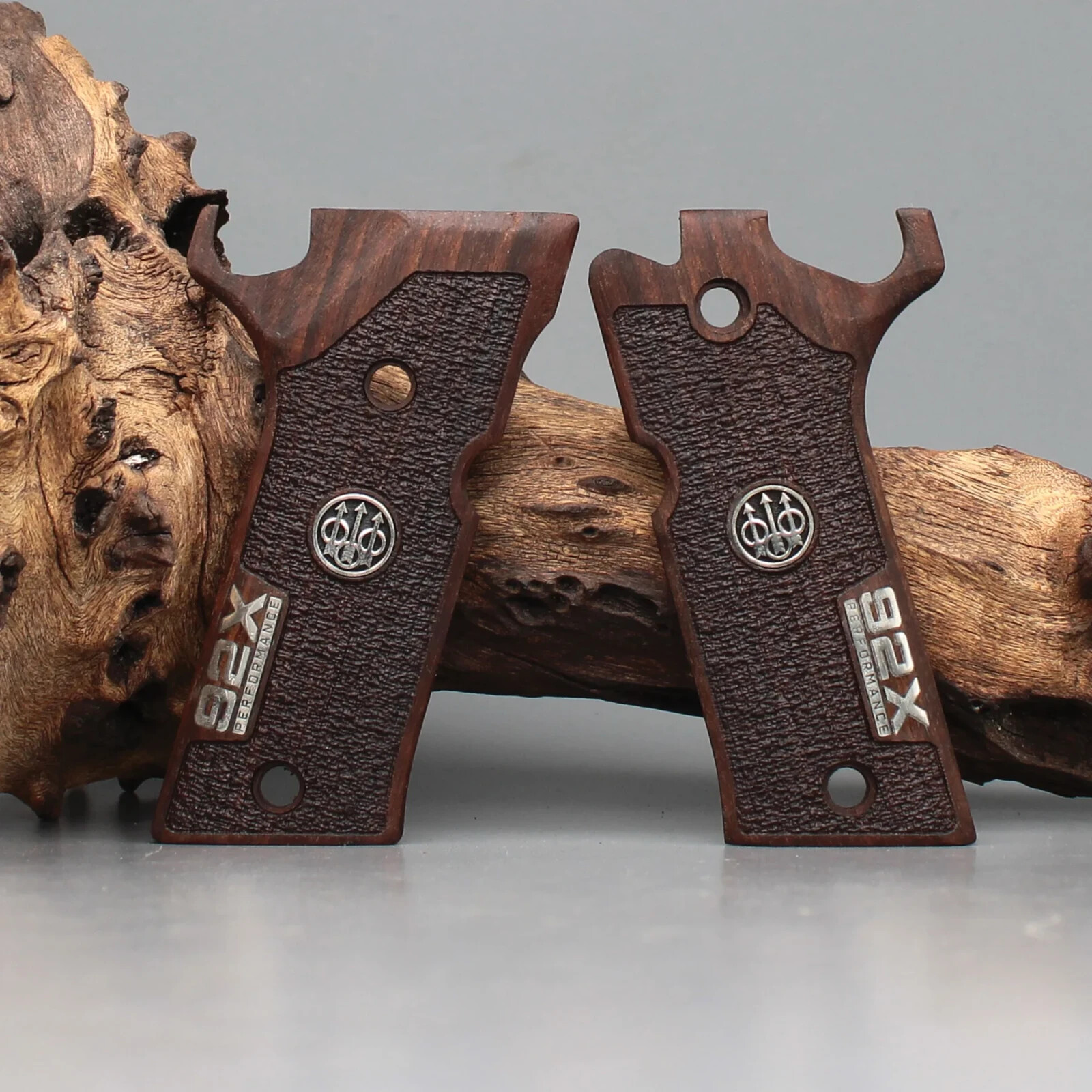 Beretta 92X Performance Turkish Walnut Wood Gun Grips NEW SET Nice Metal Logo
