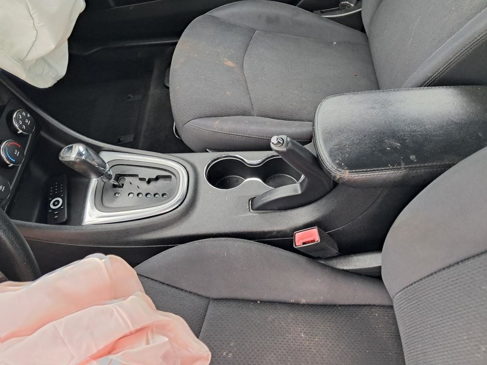 200 2014 Glove Box 4773226