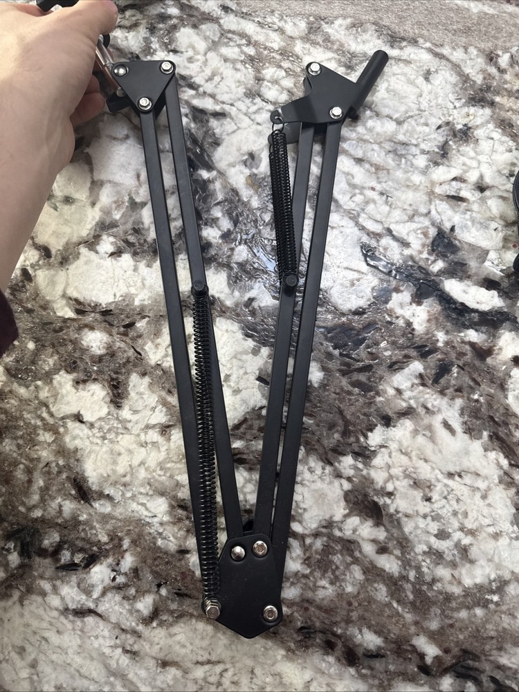 Gaming Microphone W/ Arm And USB Cord