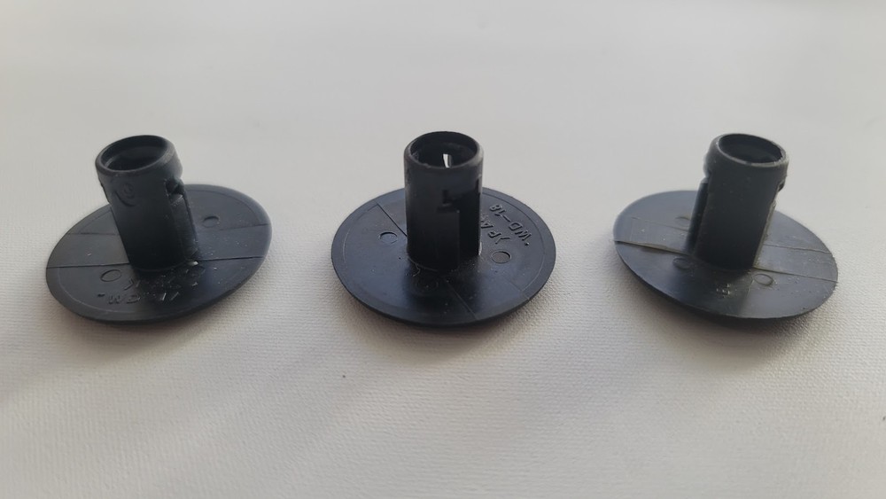 3 PACK 03-11 Lincoln Town Car Trunk UPPER DECK Carpet Retainer Screw Black OEM