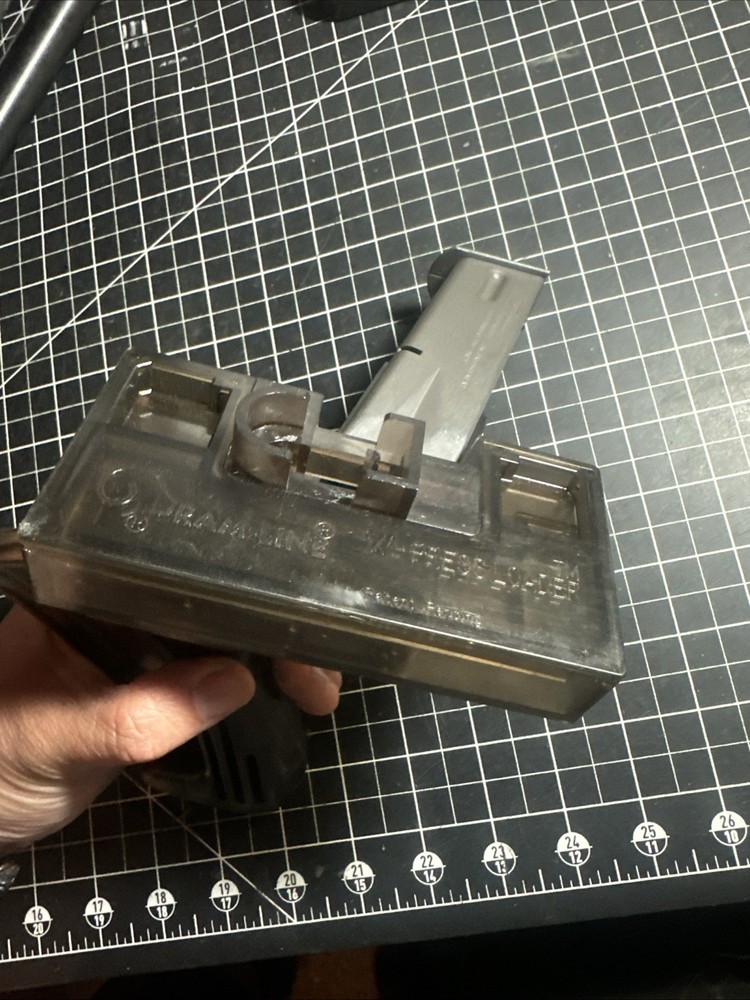 Beretta 9mm mag loader Works Please Read Description
