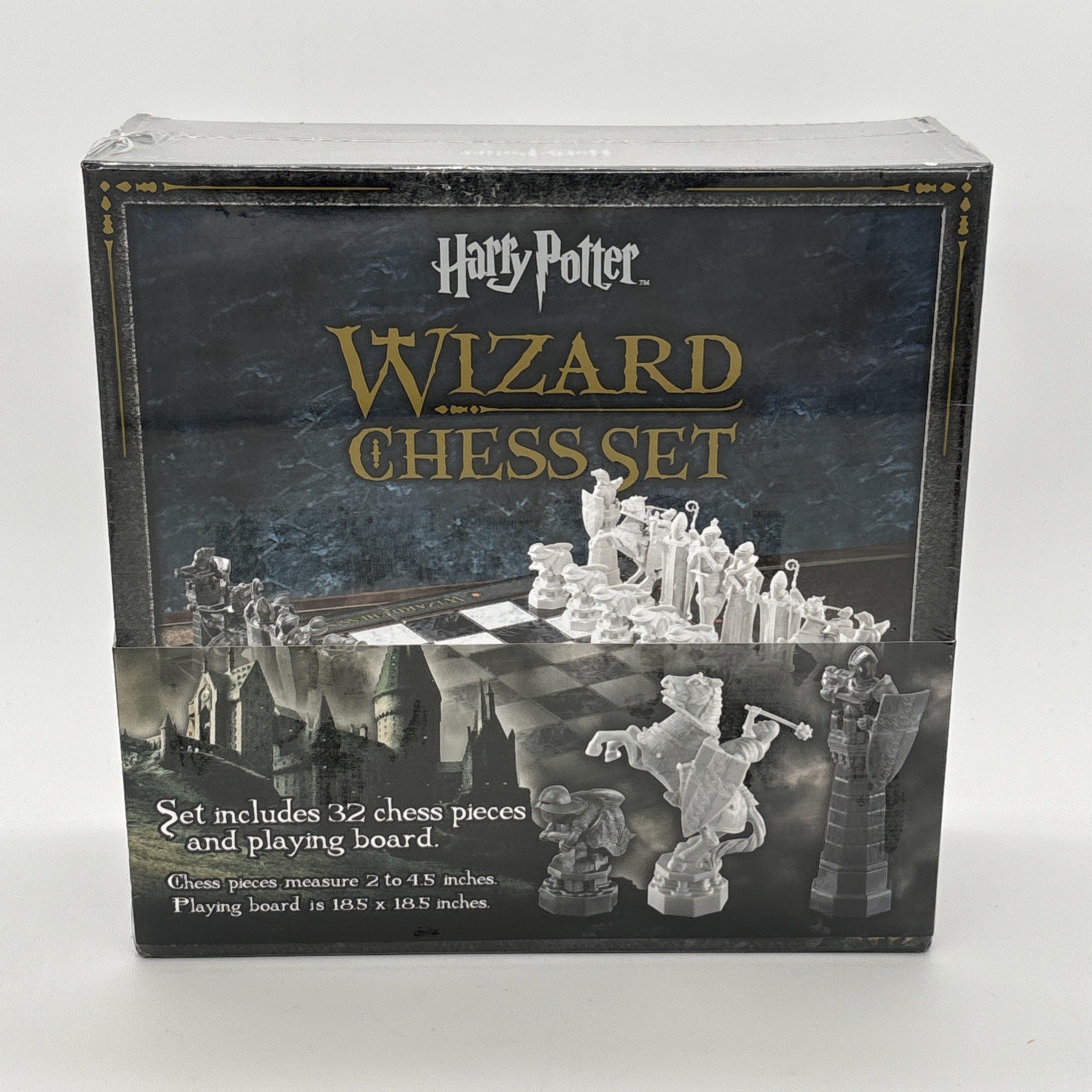 The  Harry Potter Wizard Chess Set Noble Collection NN7580...NEW