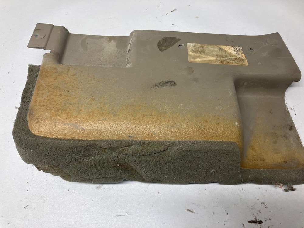 International 9200 KICK Dash Panel - Used