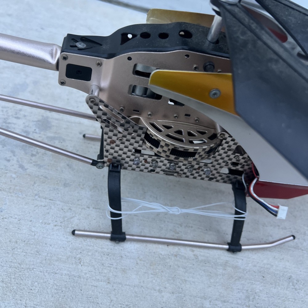 RC HELICOPTER G62-XX Pro UNKNOWN BRAND BIND AND FLY (BNF) Untested