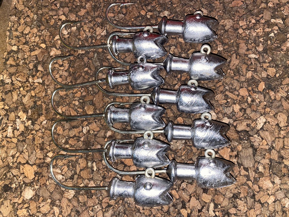 Smiling Bill Hotlips Jig Head 4oz