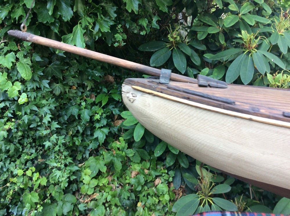 antique pond yacht