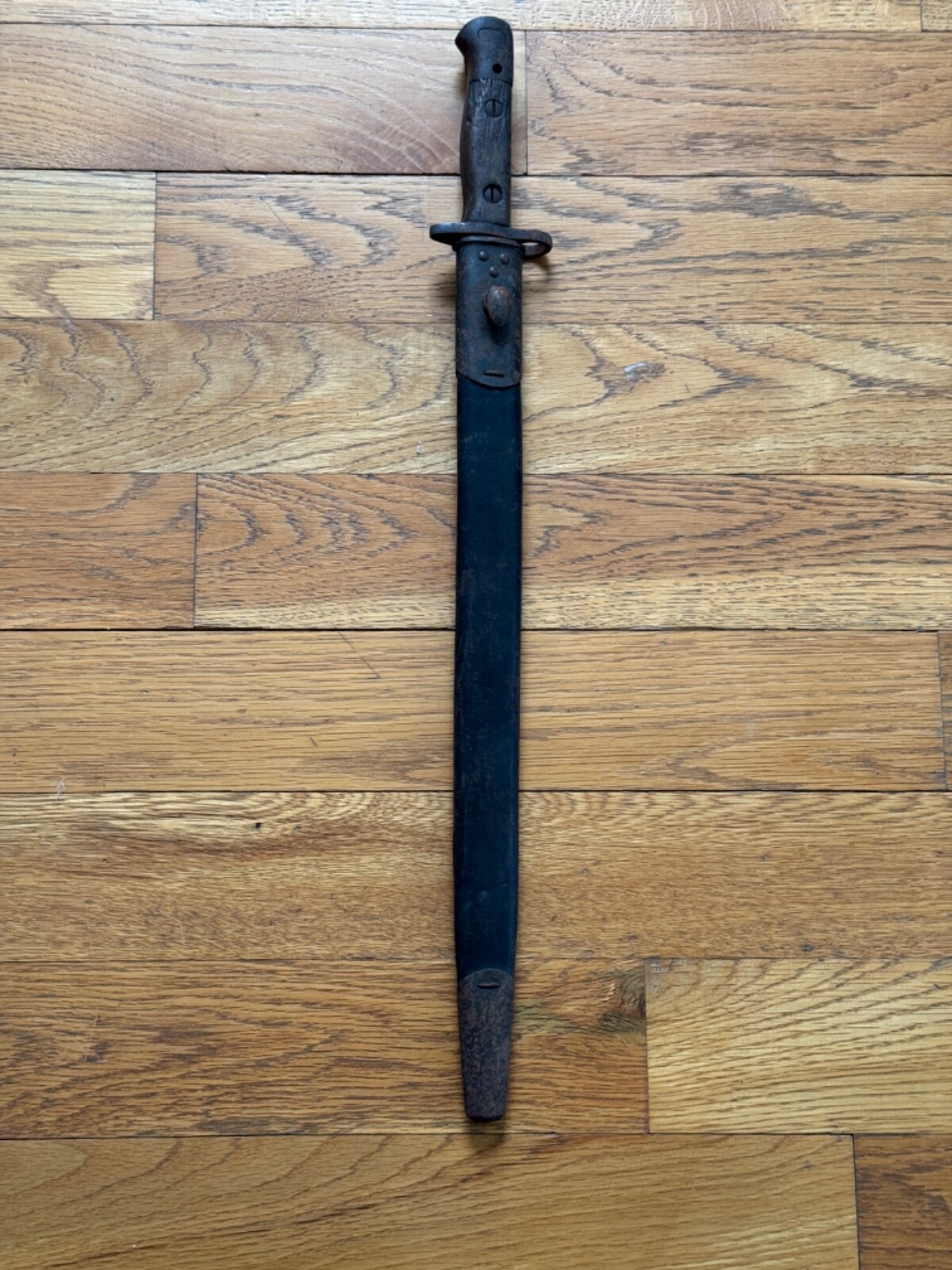 British Wilkinson Model 1907 Bayonet w/ Scabbard