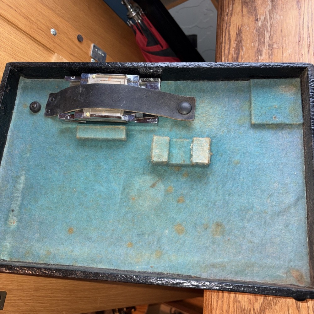 Antique Tri-Purpose projector model AAA 115 Volt. Tested Works!