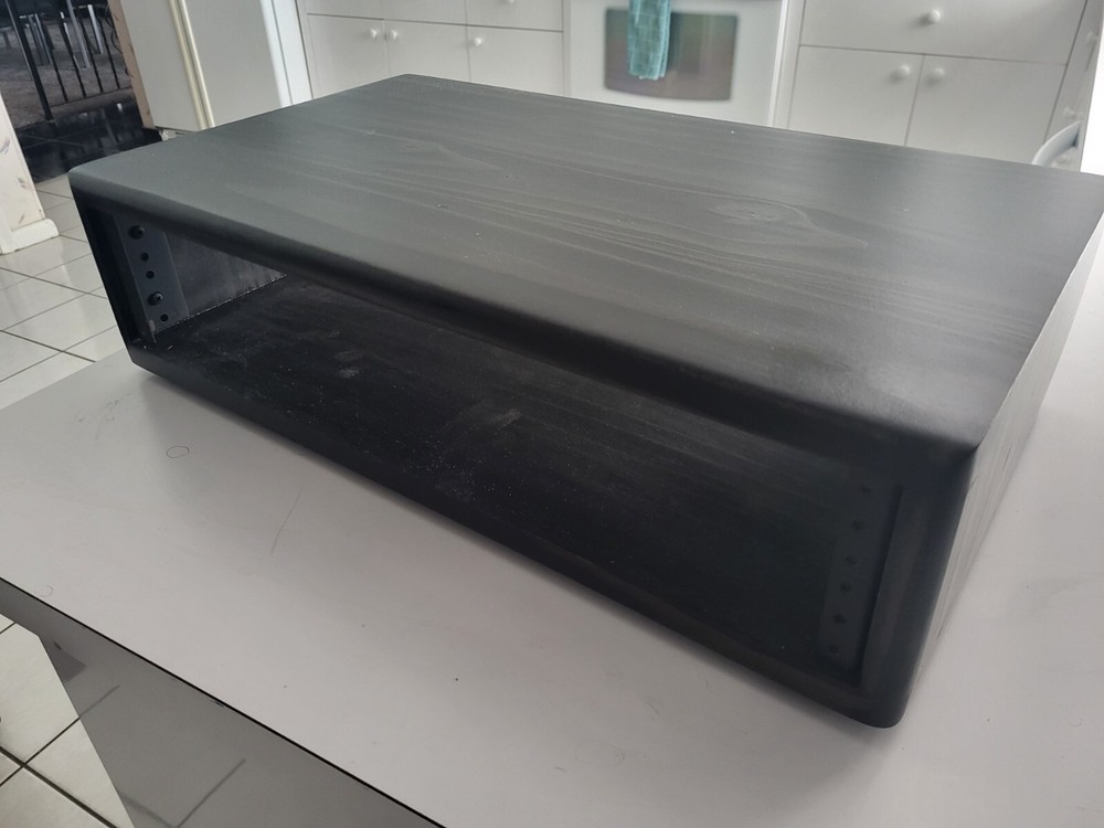 2 Space Audio / Studio Rack